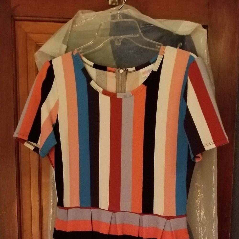 Lularoe Amelia dress